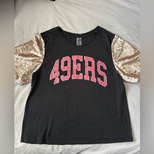 49ers Black Sequin Sleeve T-Shirt